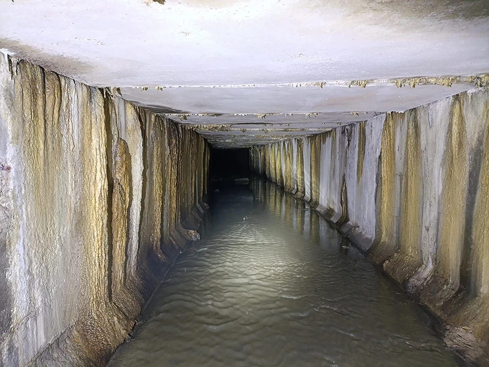 Бетонный короб коллектора