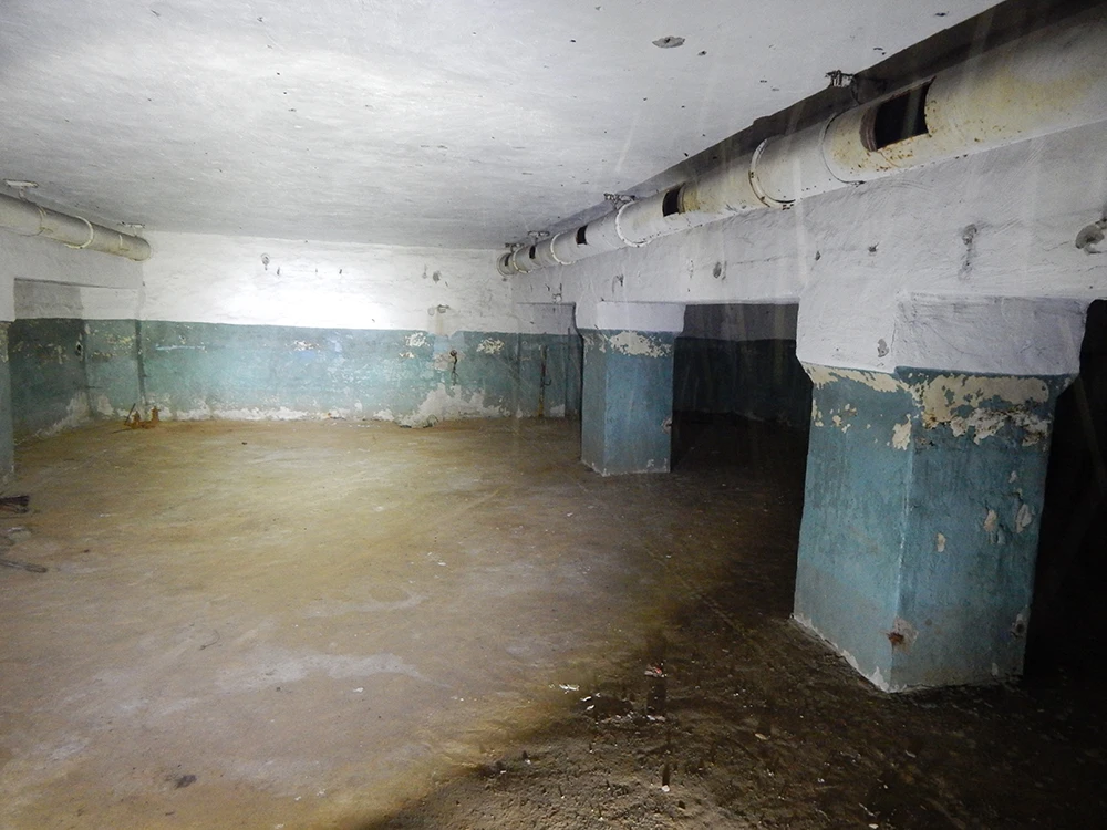 Главный зал бомбоубежища
