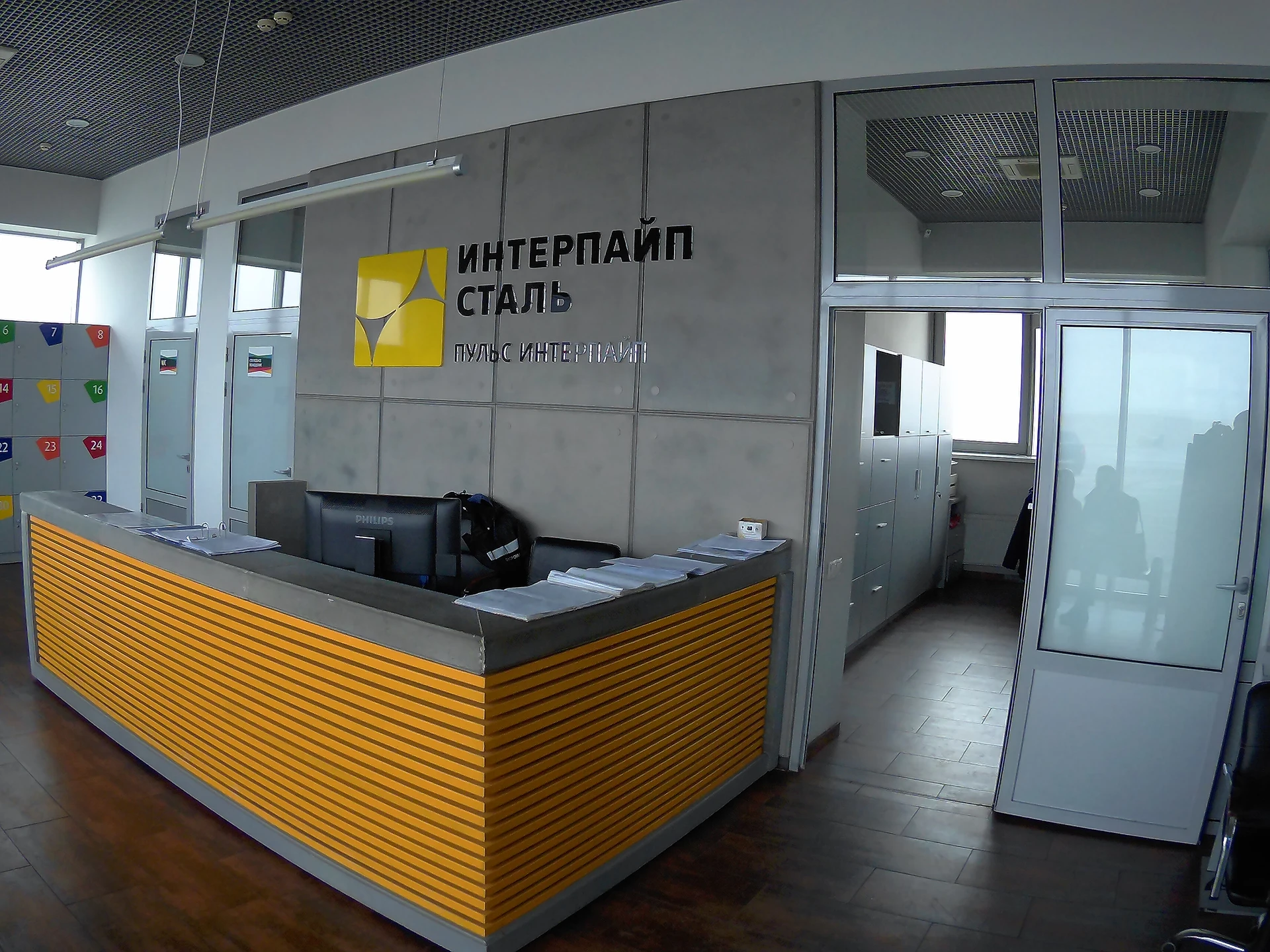 Проходная Interpipe Steel