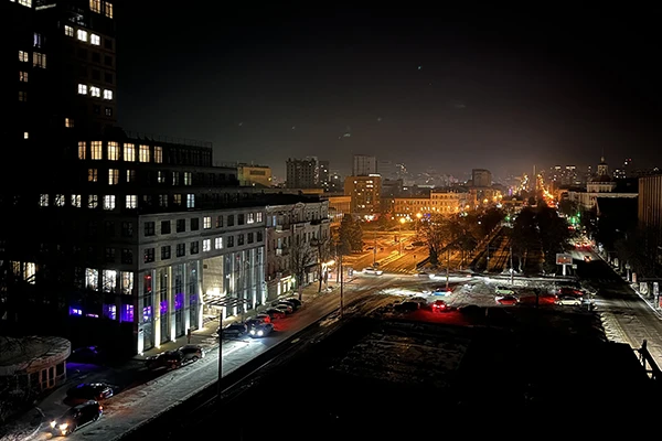 Вид на ночной пр. Яворницкого